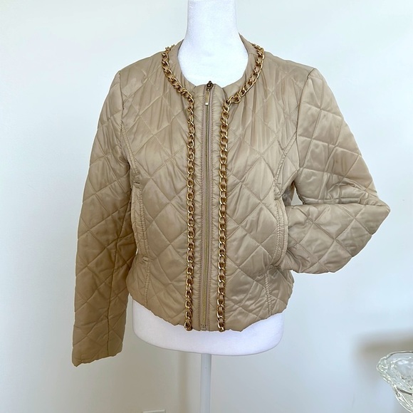 Rinacimento Short Waisted Quilted Crème Jacket. Size M - Picture 1 of 8